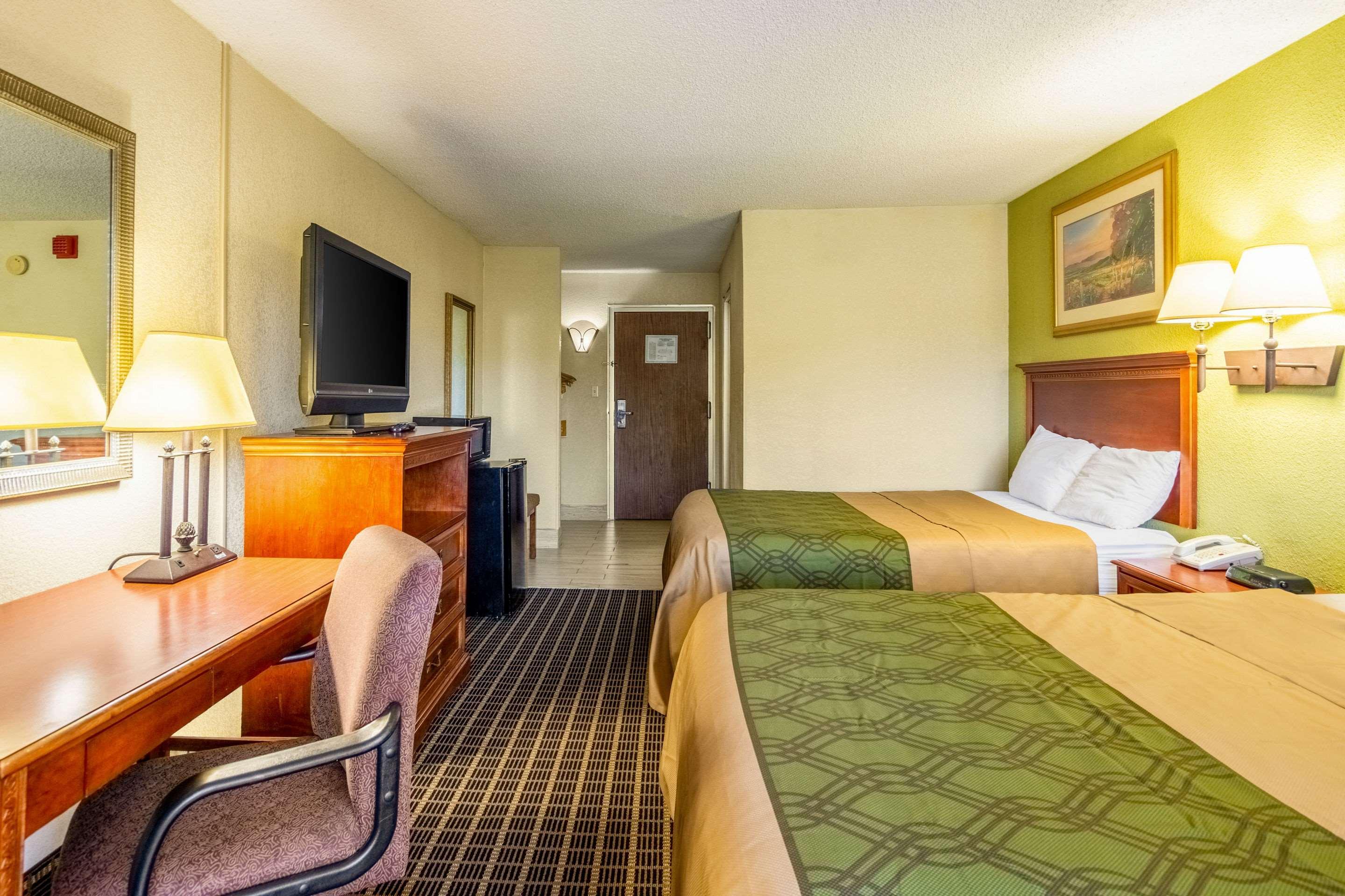 Rodeway Inn Central Richmond Zewnętrze zdjęcie