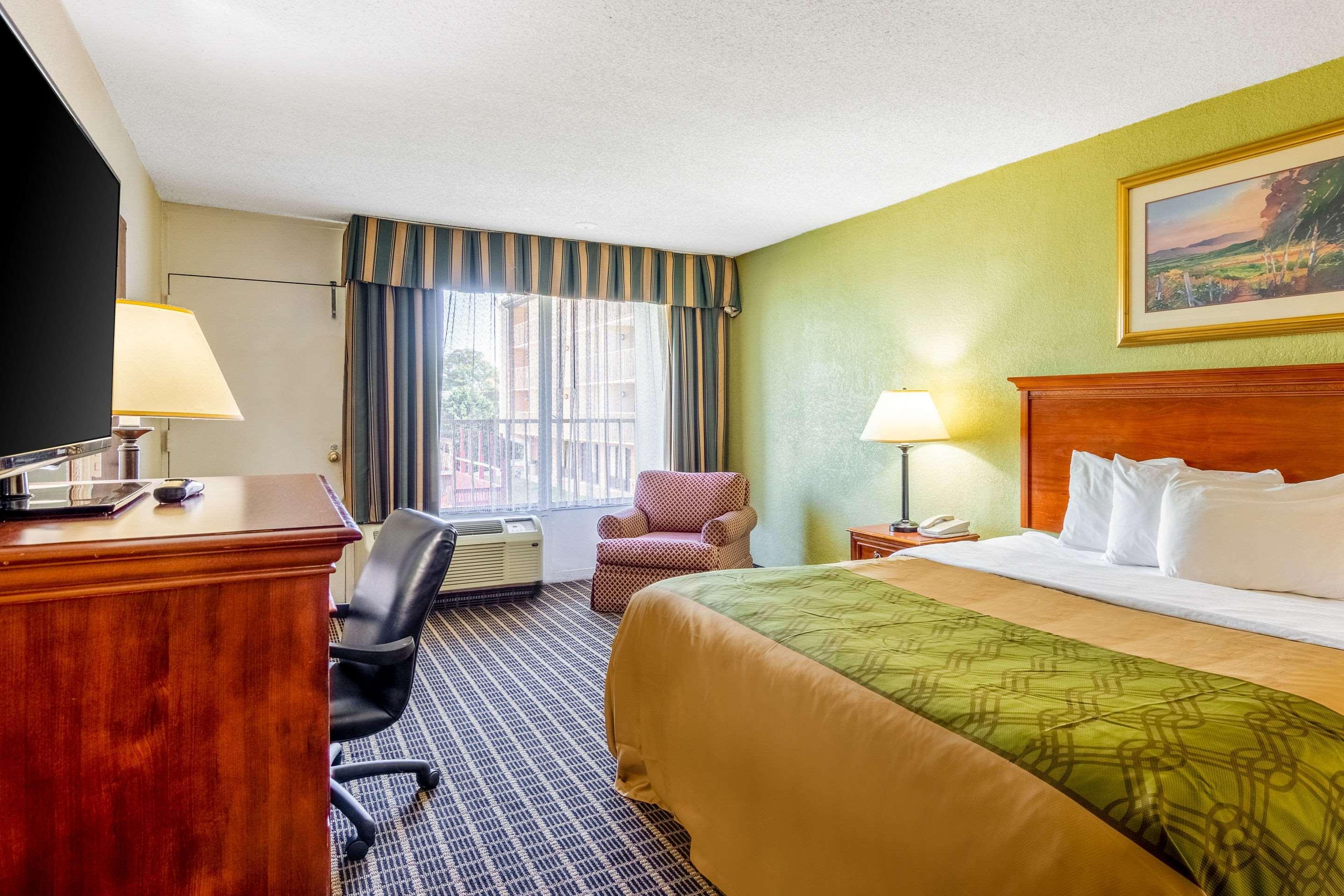 Rodeway Inn Central Richmond Zewnętrze zdjęcie